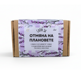 a product with a floral pattern and text in Russian.