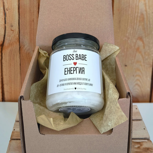 Boss Babе Енергия Ароматна соева свещ за нея